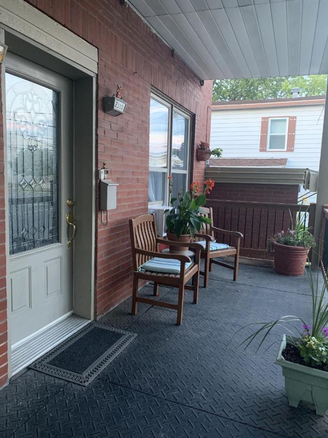 Appartement Le 2300 S à Saint-Hyacinthe Extérieur photo